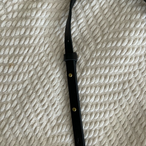 Madewell The Leather Carabiner Mini Crossbody Bag - Picture 7 of 7